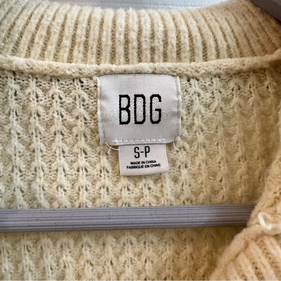 BDG Urban Outfitters women's cream blue waffle knit button up sweater sz small - Picture 6 of 9